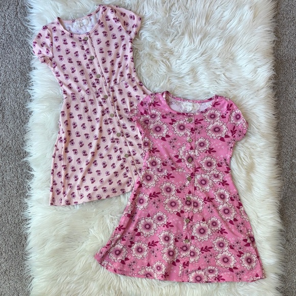 Between Other - 5 for $25🎈2 girls dresses